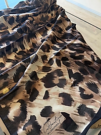 LA BOUTIQUE ÖZEL SERİ EŞARP 04