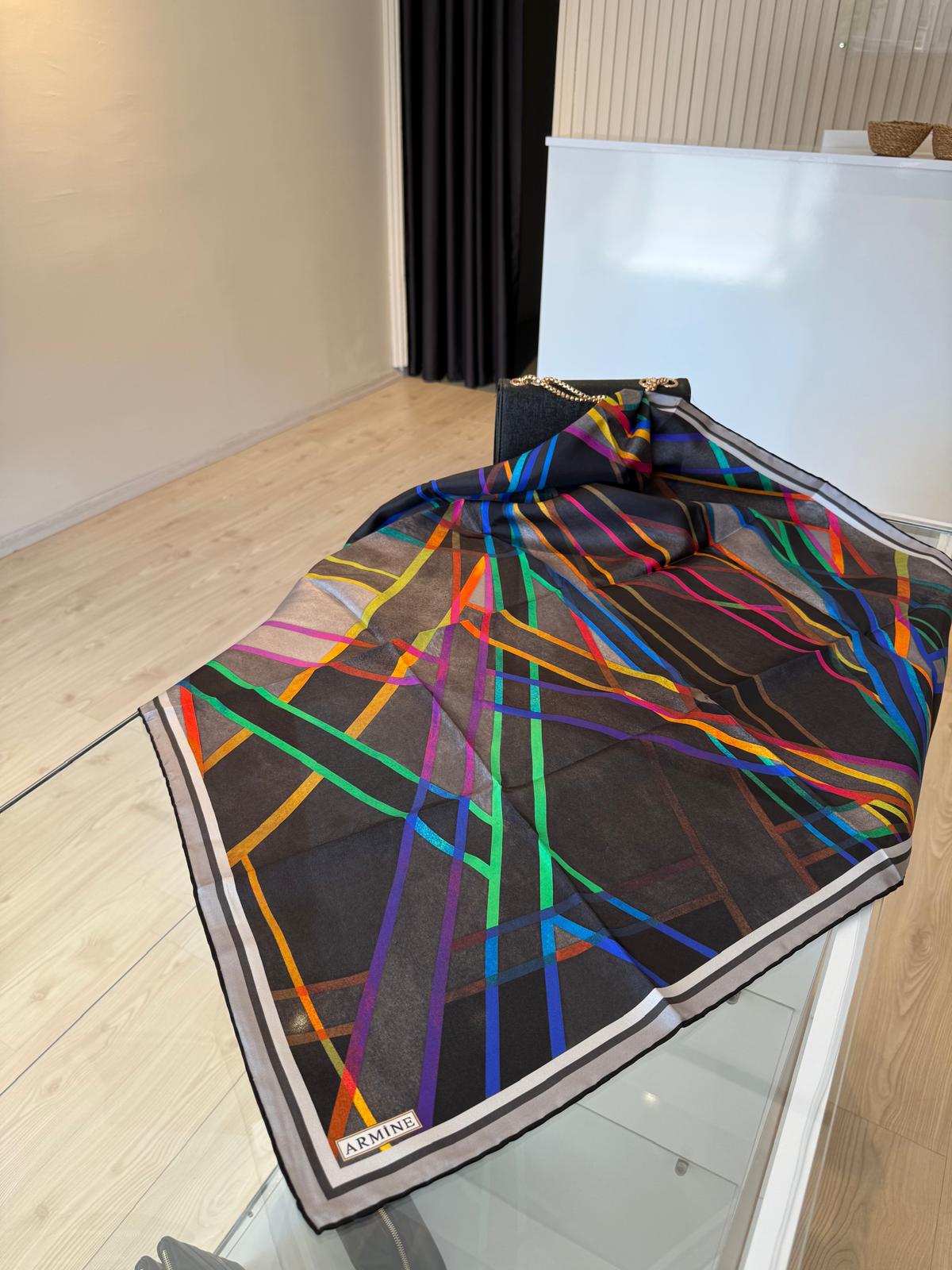 ARMİNE TWİLL İPEK NOSTALJİ EŞARP