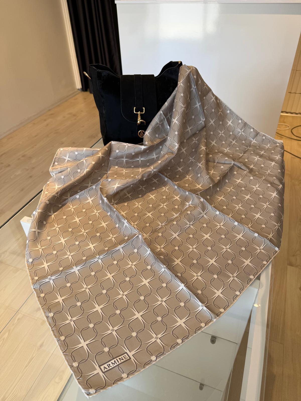 ARMİNE TWİLL İPEK 2024-25  SONBAHAR-KIŞ EŞARP