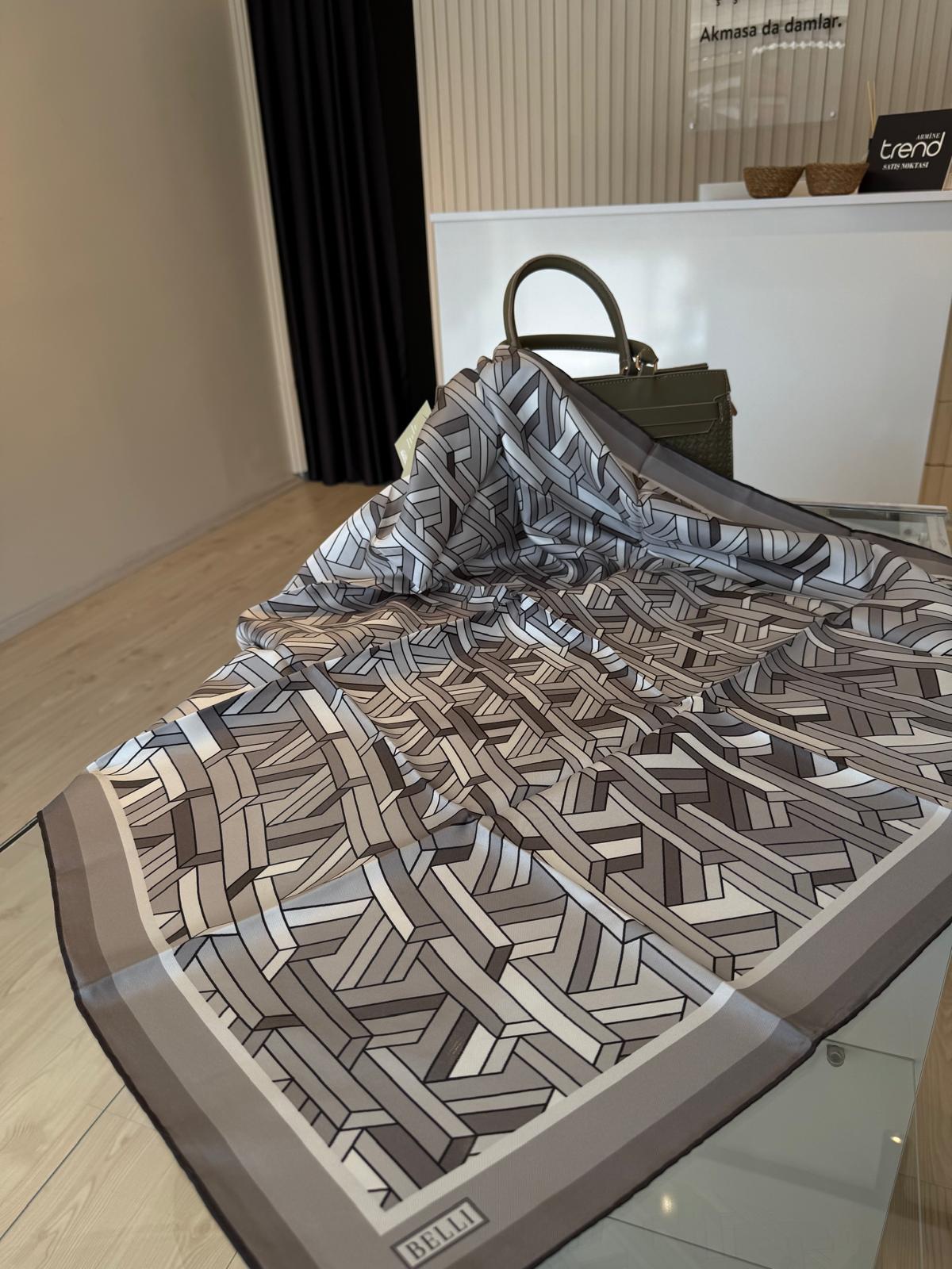 BELLİ TWİLL İPEK 2025 YAZ EŞARP 4119-05