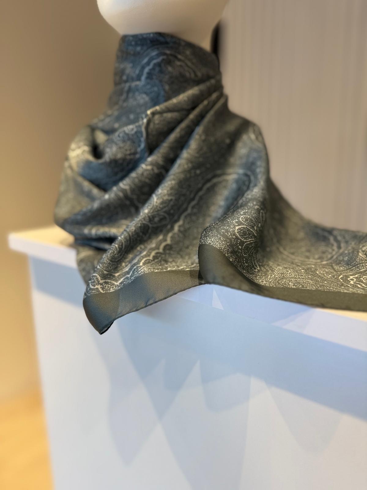 LEVİDOR HİNT İPEĞİ ETNİK DESEN ŞAL 07