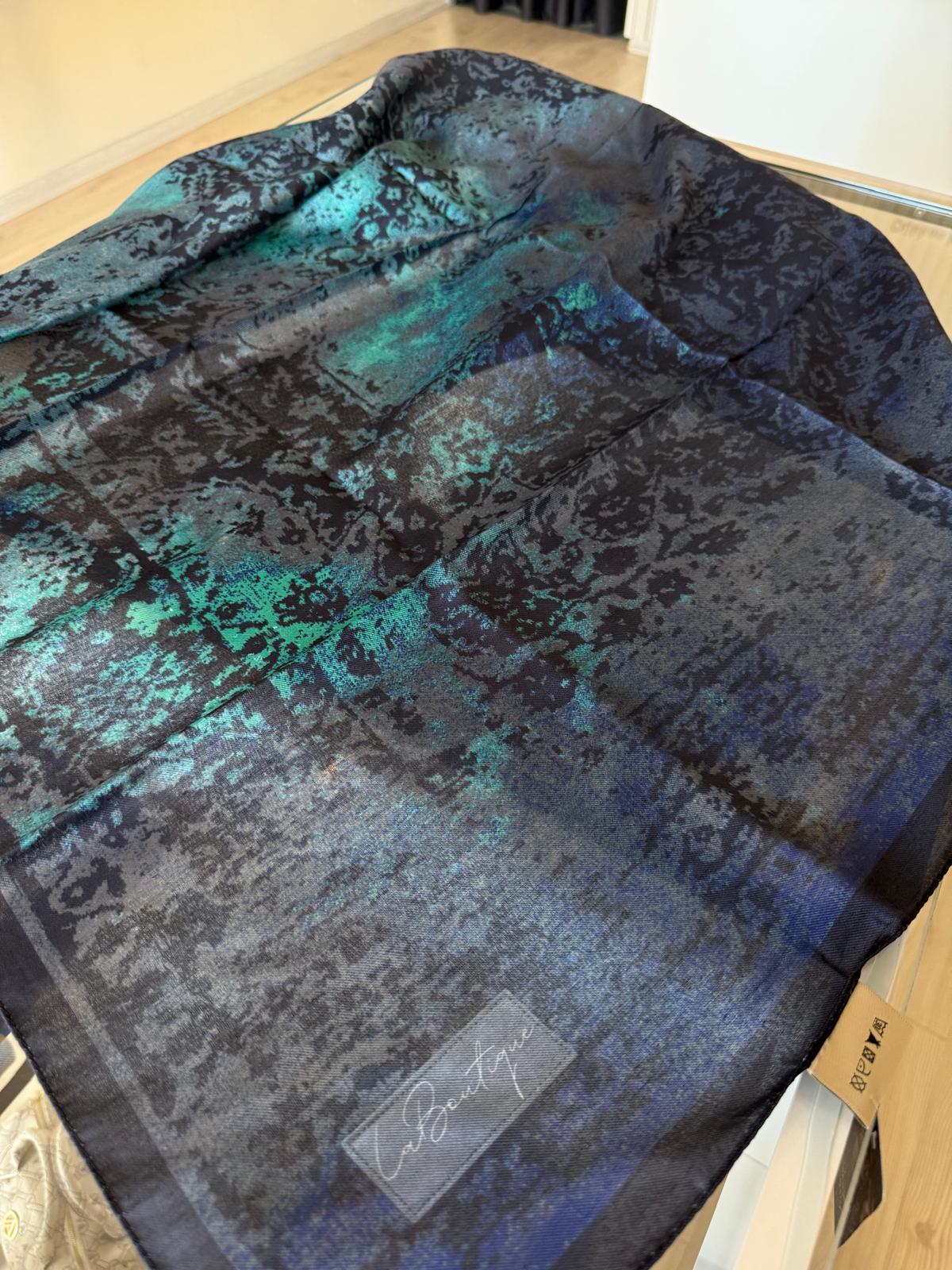 LA BOUTIQUE ÖZEL SERİ EŞARP 07