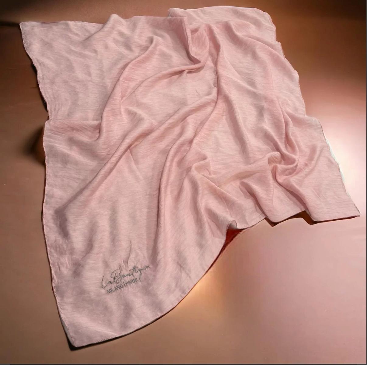 LA BOUTIQUE HERBAL BİTKİSEL EŞARP GÜL GÜZELİ