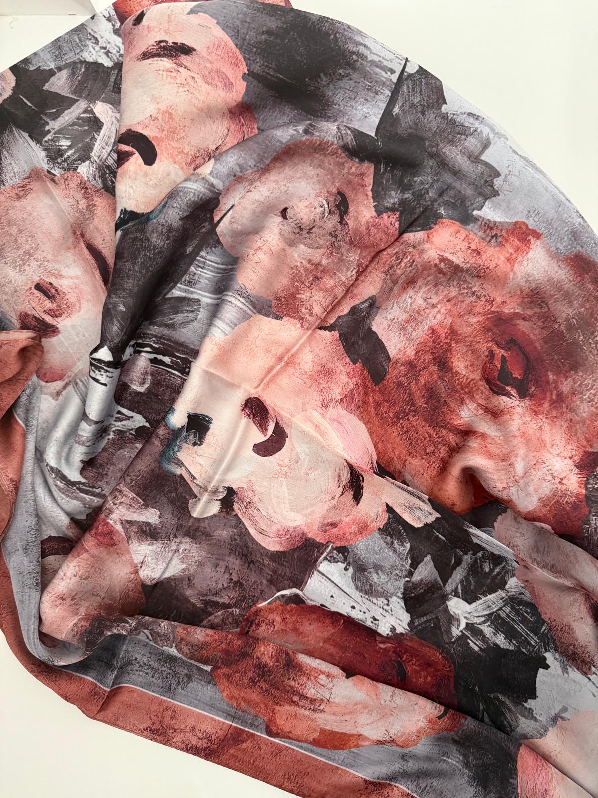 LEVİDOR HİNT İPEĞİ ÇİÇEK DESEN ŞAL 10