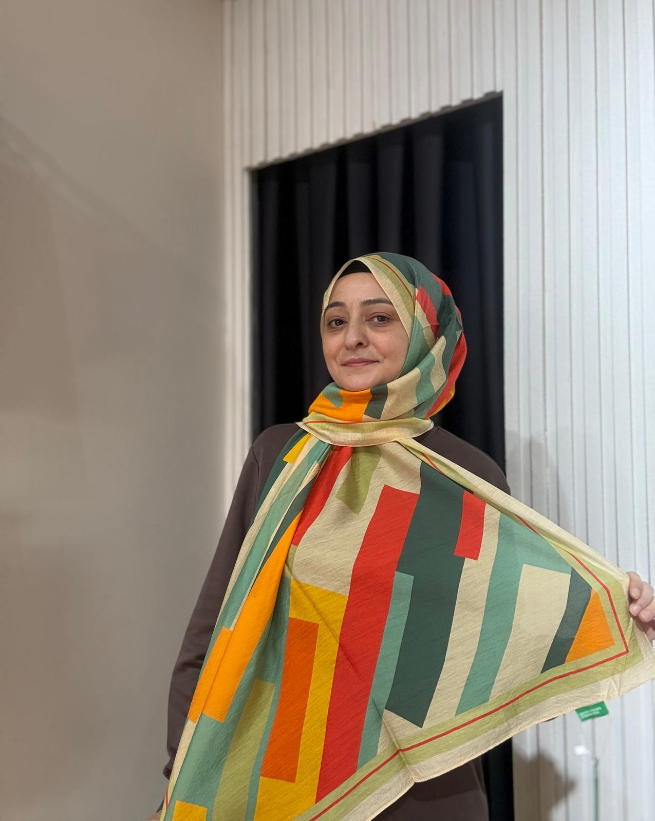 BENETTON FIORE ŞAL BS1012 MİNT