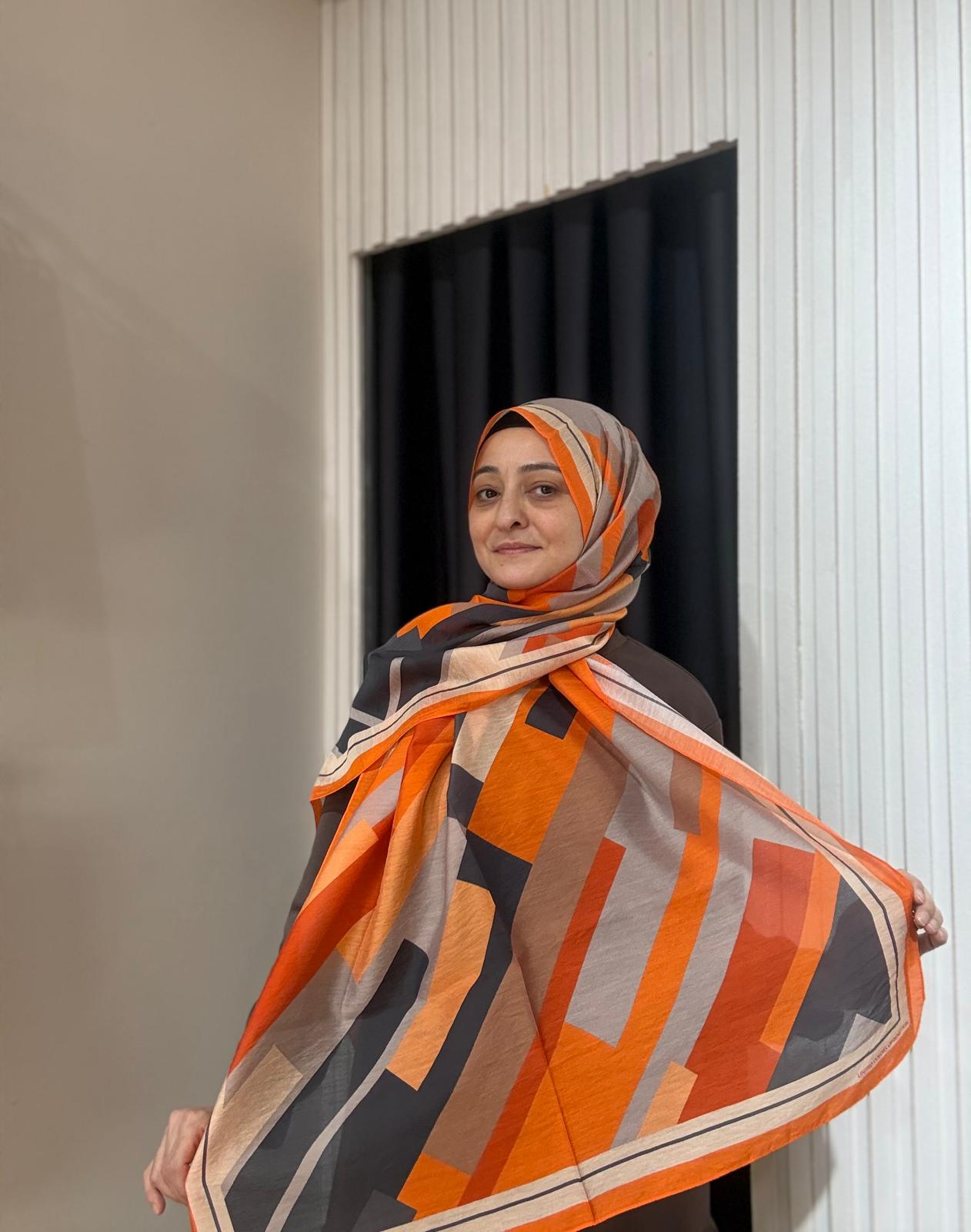 BENETTON FIORE ŞAL BS1012 ORANJ